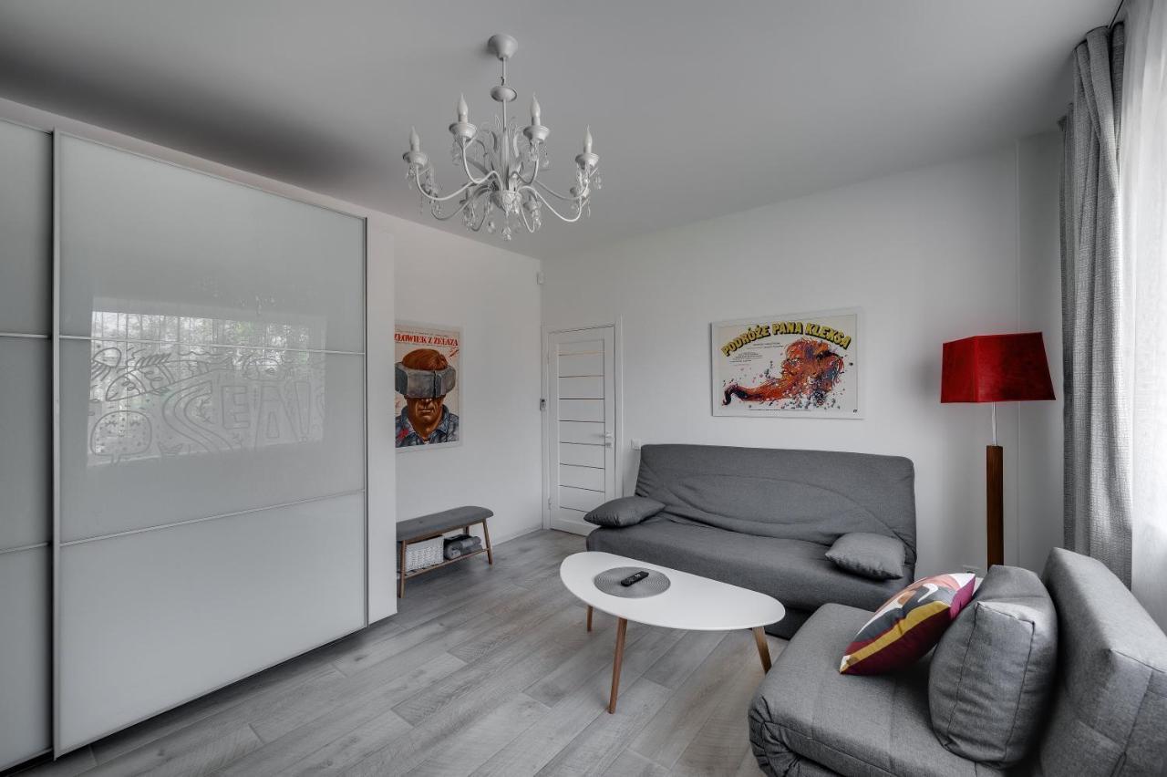 White Apartment Scandinavian Style Zaporizhia Exterior foto